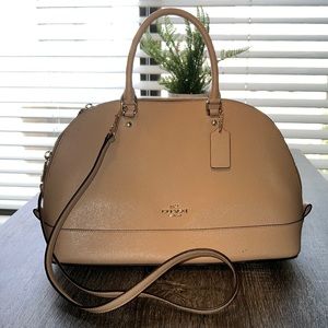 Coach crossbody 🤎